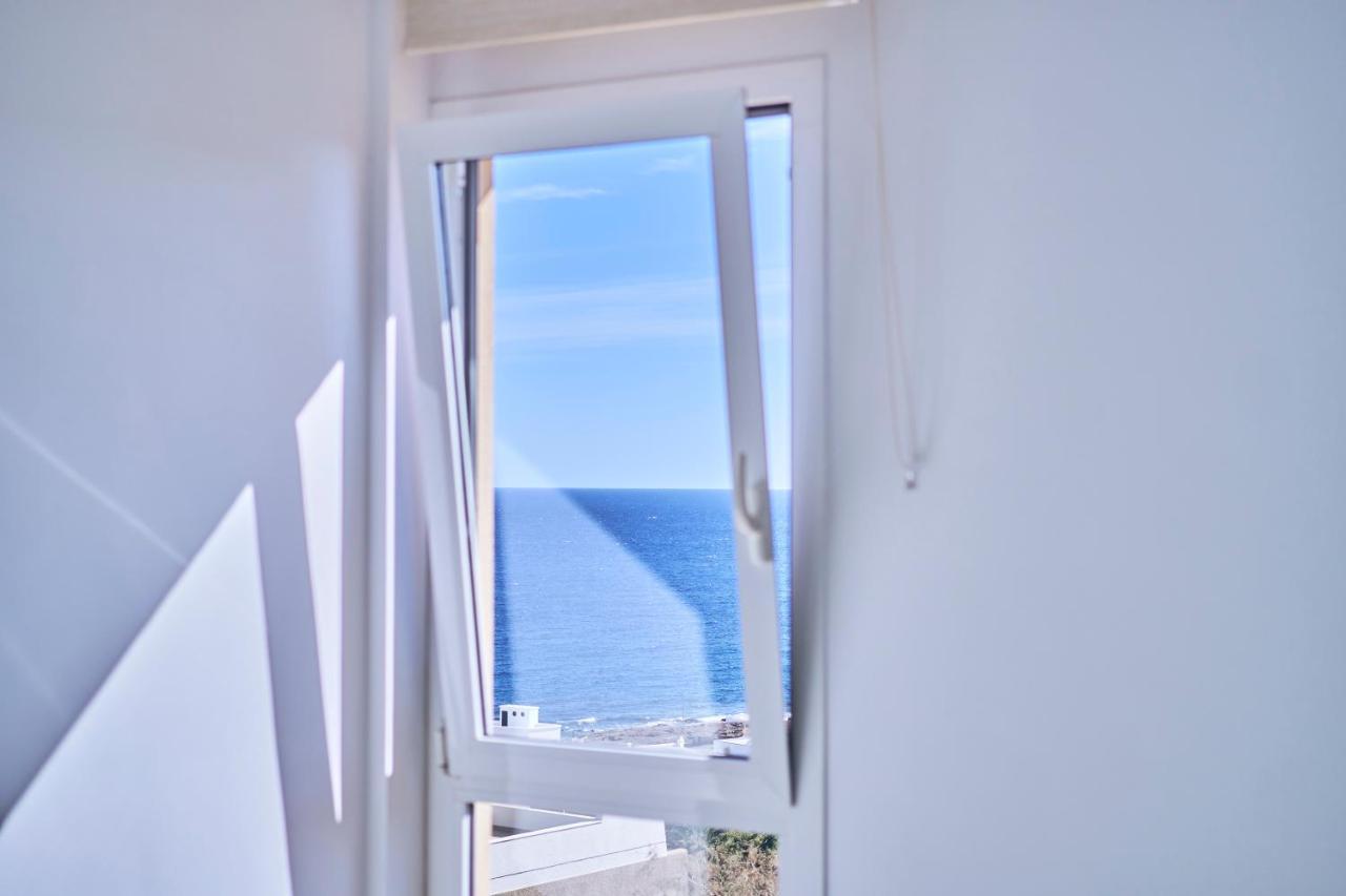 2Bdr Comfy Apartment With Ocean View ポリス・デ・アボナ エクステリア 写真