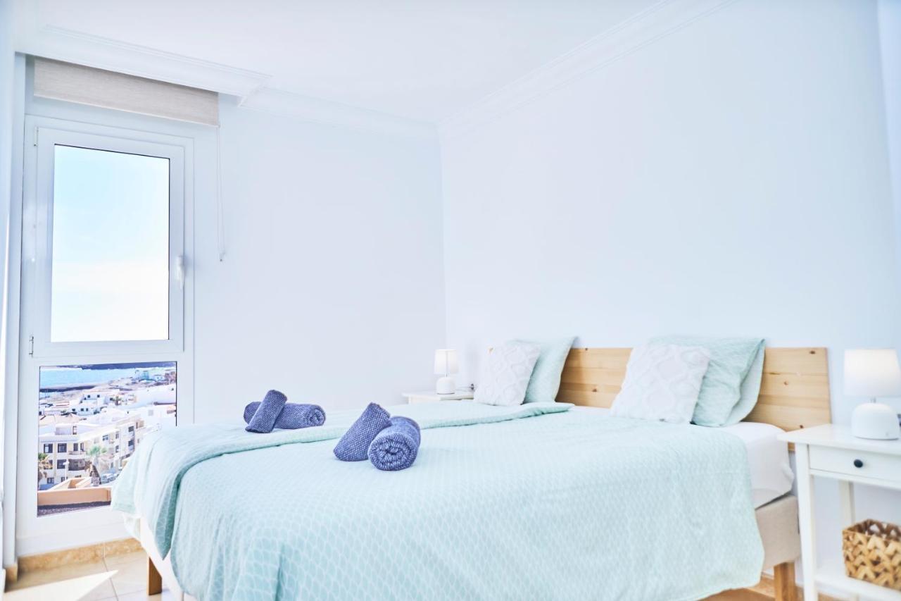 2Bdr Comfy Apartment With Ocean View ポリス・デ・アボナ エクステリア 写真