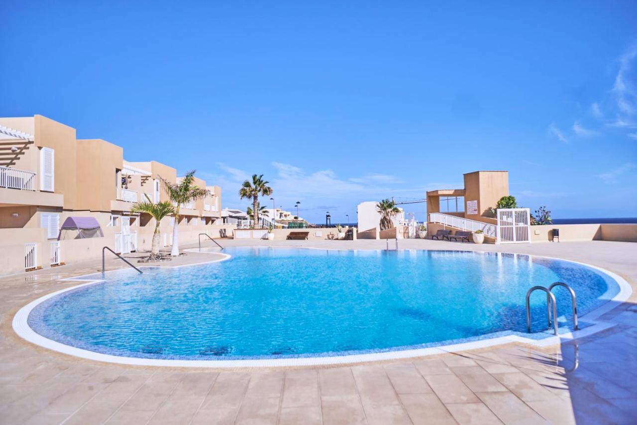 2Bdr Comfy Apartment With Ocean View ポリス・デ・アボナ エクステリア 写真
